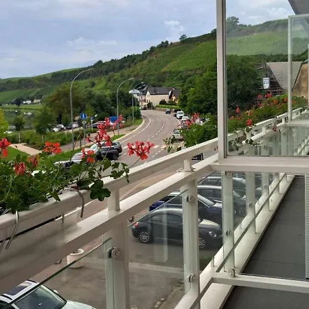 La Moselle Luxembourg Эхнен